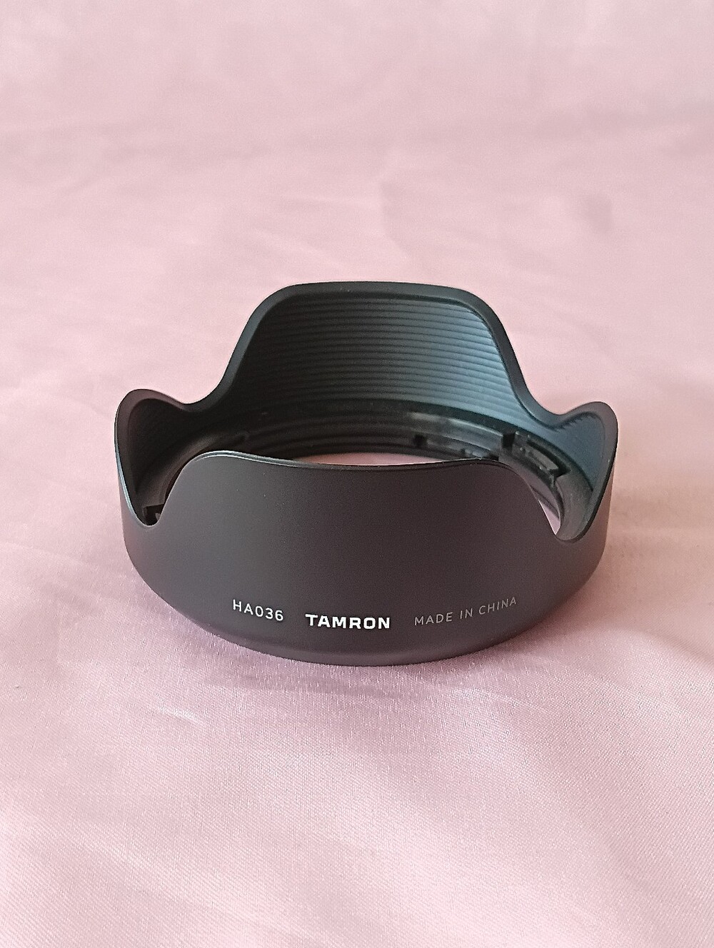 TAMRON Lens Hood HA036 for 28-75mm F2.8 Di III Lens (A036)